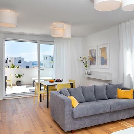 Luxury Apartment La Mer Murter Exteriör bild